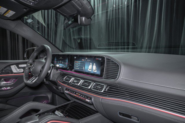 New 2026 Mercedes-Benz GLE 53 AMG 4MATIC Coupe image 15