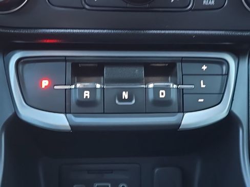 Used 2022 GMC Terrain SLT w/ Infotainment Package II image 38