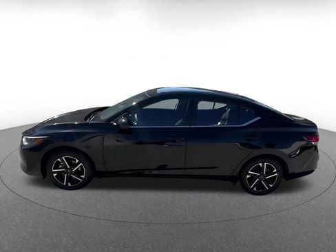 Used 2025 Nissan Sentra SV FWD image 9