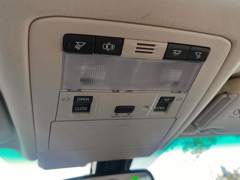 Used 2010 Lexus HS 250h image 40