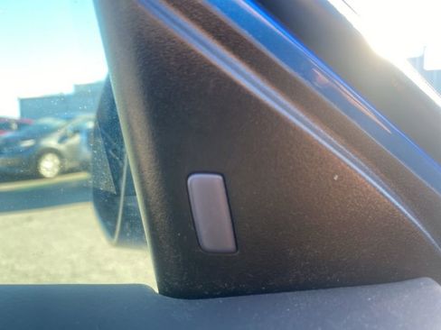 Used 2022 Nissan Sentra SV image 24