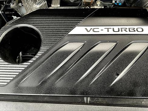 Used 2023 Nissan Rogue SV image 31