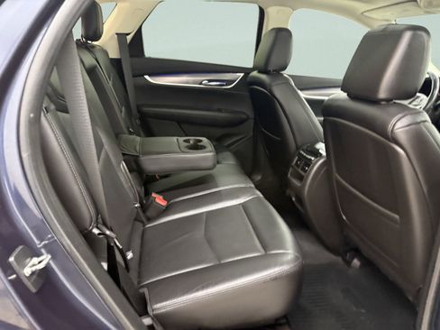 Used 2019 Cadillac XT5 Premium Luxury w/ Driver Assist Package AWD/4WD image 25