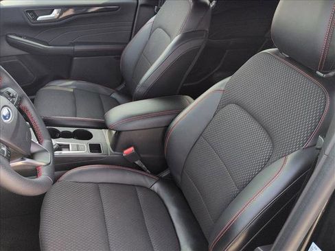 Certified 2023 Ford Escape ST-Line w/ Tech Pack #1 image 16