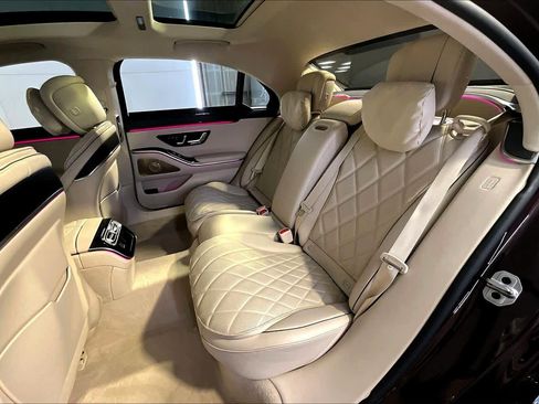 Certified 2023 Mercedes-Benz S 500 4MATIC image 21