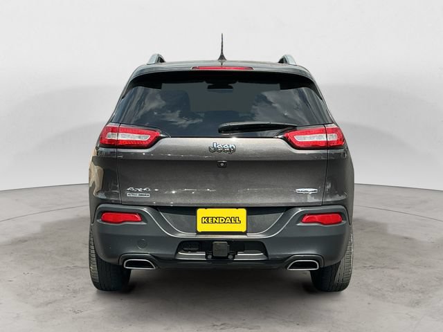 Used 2018 Jeep Cherokee Latitude Plus w/ Comfort/Convenience Group AWD/4WD image 6