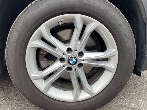 Used 2021 BMW X3 xDrive30i w/ Convenience Package image 9