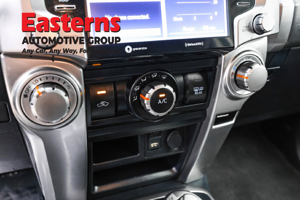 Used 2024 Toyota 4Runner SR5 AWD/4WD image 20