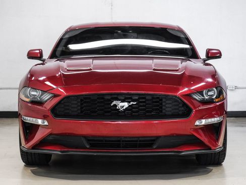 Used 2019 Ford Mustang Premium RWD image 7
