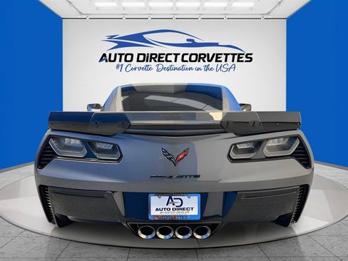 Used 2016 Chevrolet Corvette Z06 w/ 2LZ Preferred Equipment Group RWD image 9