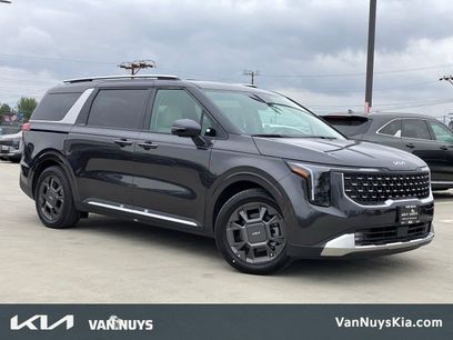 New 2026 Kia Carnival SX