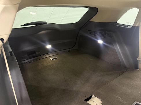 Used 2020 Lincoln Nautilus Reserve w/ Equipment Group 201A image 22