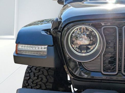 New 2026 Jeep Wrangler Unlimited Rubicon w/ Safety Group image 8