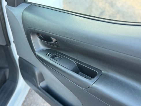 Used 2018 Nissan NV200 SV image 26