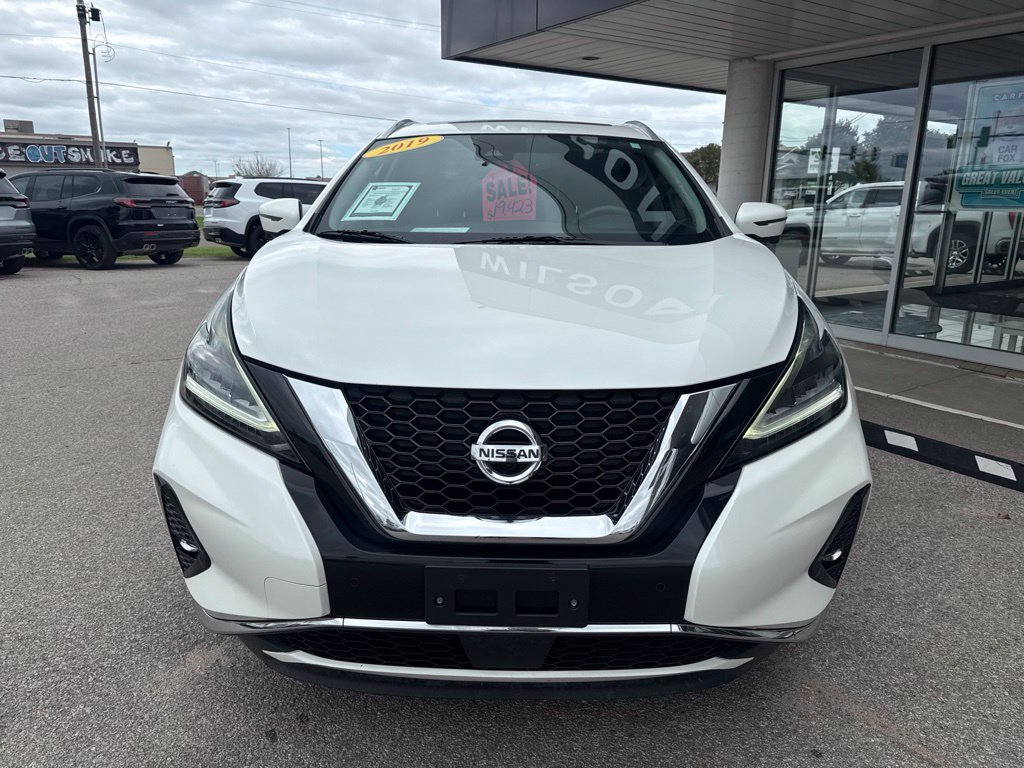 Used 2019 Nissan Murano Platinum w/ Cargo Package FWD image 2