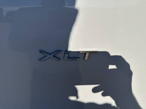 Used 2024 Ford Transit 350 XLT RWD image 26