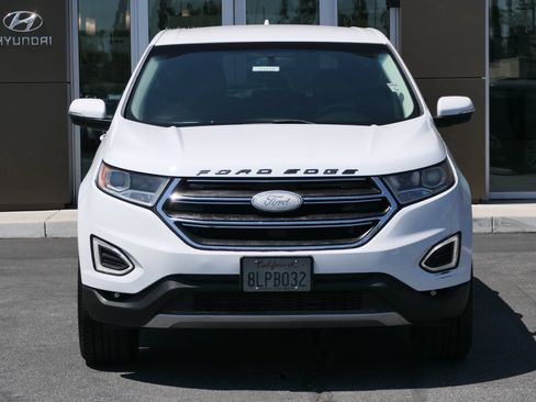 Used 2017 Ford Edge SEL w/ Equipment Group 201A FWD image 8