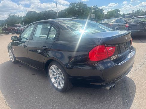 Used 2011 BMW 328i xDrive Sedan AWD/4WD image 7