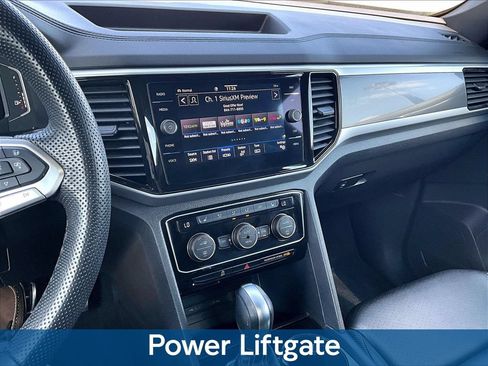 Used 2023 Volkswagen Atlas Cross Sport SEL R-Line AWD/4WD image 20