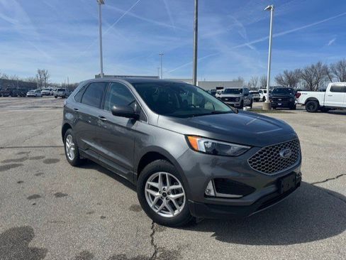 Used 2024 Ford Edge SEL w/ Convenience Package image 1