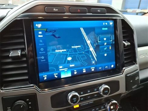 Used 2022 Ford F350 Lariat w/ Chrome Package image 24