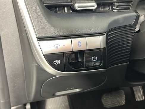 Used 2024 Hyundai Ioniq 5 SE AWD/4WD image 19