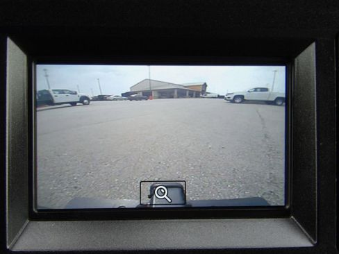 Used 2022 Ford F550 4x4 Crew Cab Super Duty w/ Power Equipment Group image 24