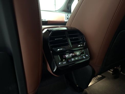 Used 2026 BMW iX xDrive60 w/ M Sport Package image 34