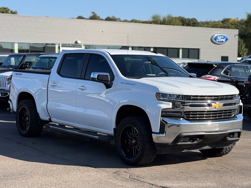 Used 2019 Chevrolet Silverado 1500 LT w/ All-Star Edition AWD/4WD image 27