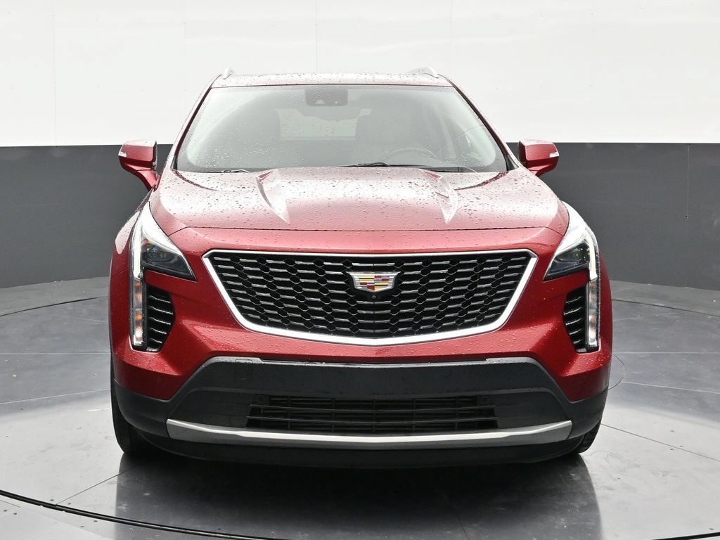 Used 2019 Cadillac XT4 Premium Luxury w/ Enhanced Visibility Package FWD image 8