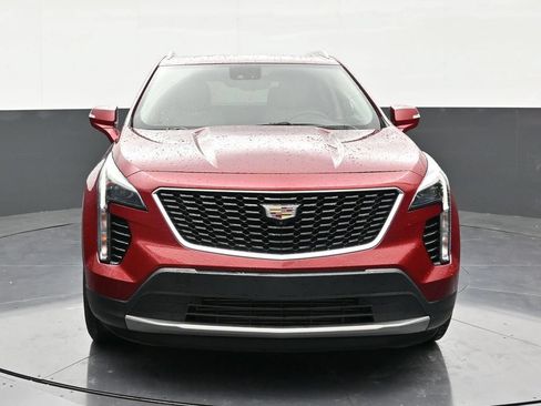 Used 2019 Cadillac XT4 Premium Luxury w/ Enhanced Visibility Package FWD image 8