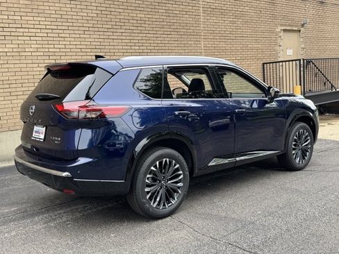 New 2026 Nissan Rogue Platinum AWD/4WD image 24