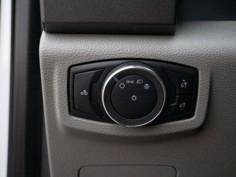 Used 2020 Ford F350 XLT image 16