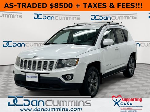 Used 2016 Jeep Compass Latitude image 1
