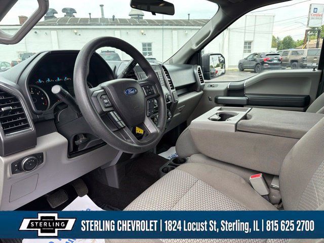 Used 2017 Ford F150 XLT AWD/4WD image 10