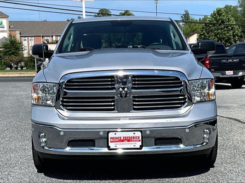 Used 2019 RAM 1500 Lone Star RWD image 2