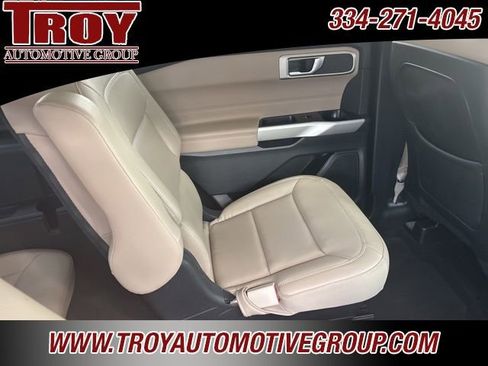 Used 2020 Ford Explorer XLT w/ Equipment Group 202A image 19