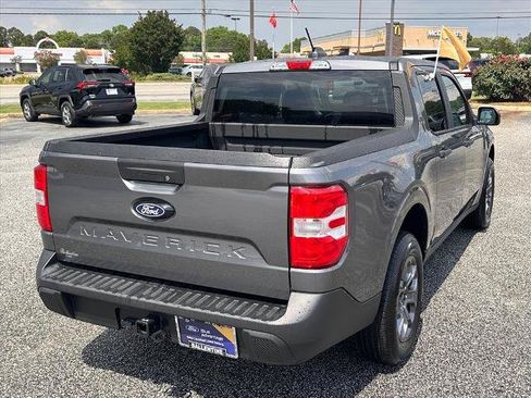 Certified 2025 Ford Maverick XLT w/ XLT Luxury Package FWD image 3