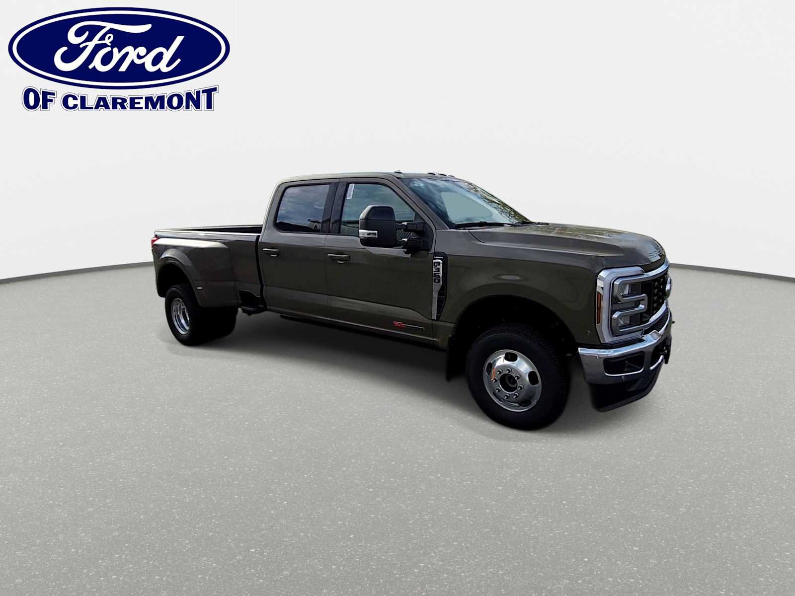 New 2027 Ford F350 Lariat w/ Lariat Ultimate Package AWD/4WD image 2