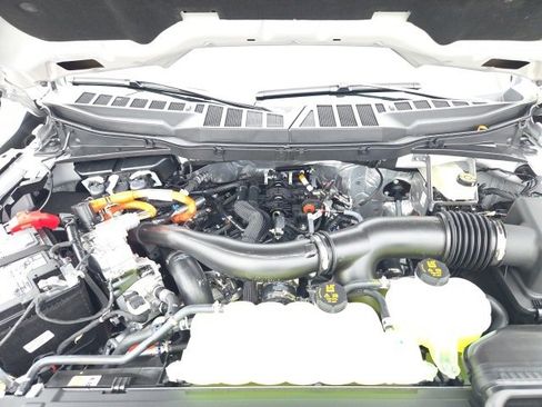 New 2025 Ford F150 XLT w/ Equipment Group 302A MID image 36