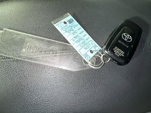 Used 2023 Toyota RAV4 XLE Premium AWD/4WD image 23