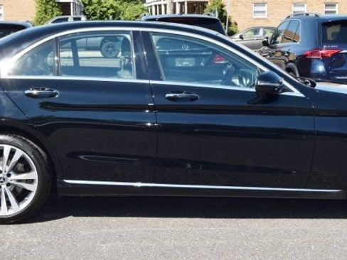Used 2018 Mercedes-Benz C 300 4MATIC Sedan image 13