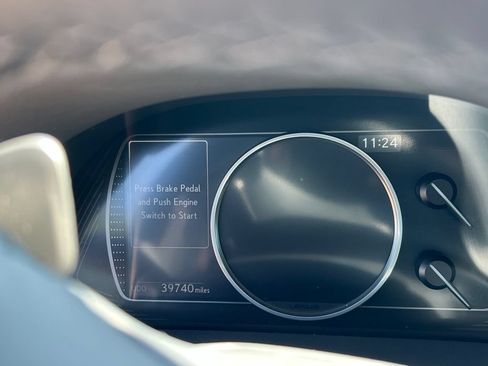 Used 2024 Lexus ES 350 w/ Premium Package FWD image 7