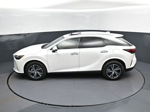 New 2026 Lexus RX 350 FWD image 32