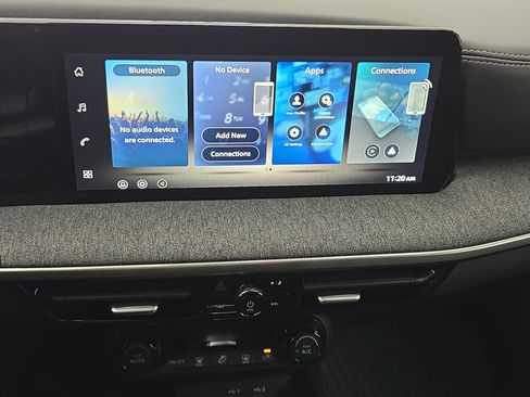 New 2026 Nissan Kicks SV image 19