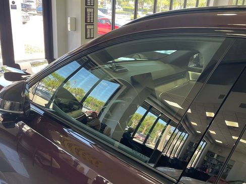 Used 2025 Volvo EX90 Ultra image 14