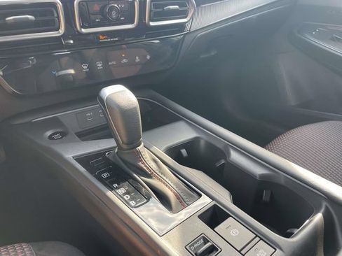 Used 2026 Nissan Sentra SR w/ Floor Mat Package FWD image 30