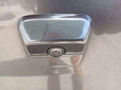 Used 2021 Jeep Gladiator Mojave AWD/4WD image 5