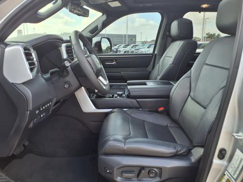 Certified 2025 Toyota Sequoia Platinum AWD/4WD image 17