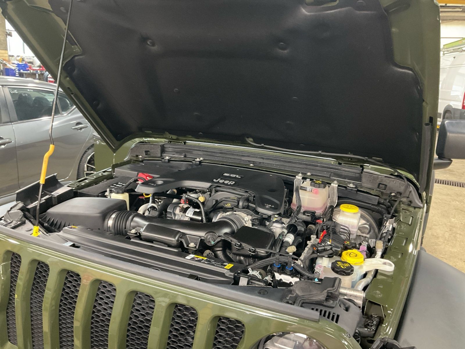 Used 2021 Jeep Wrangler Sport AWD/4WD image 33